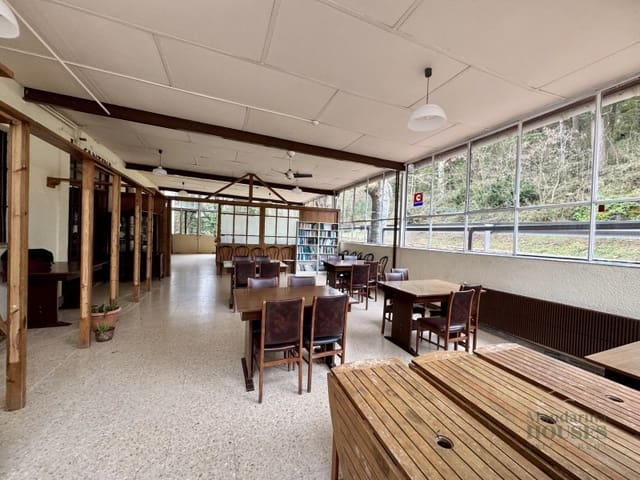 20 quarto Hotel para venda em Viladrau com piscina garagem - 2 100 000 € (Ref: 5064758)