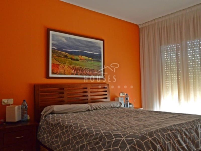 4 bedroom Villa for sale in Lloret de Mar with pool - € 731,745 (Ref: 5205631)