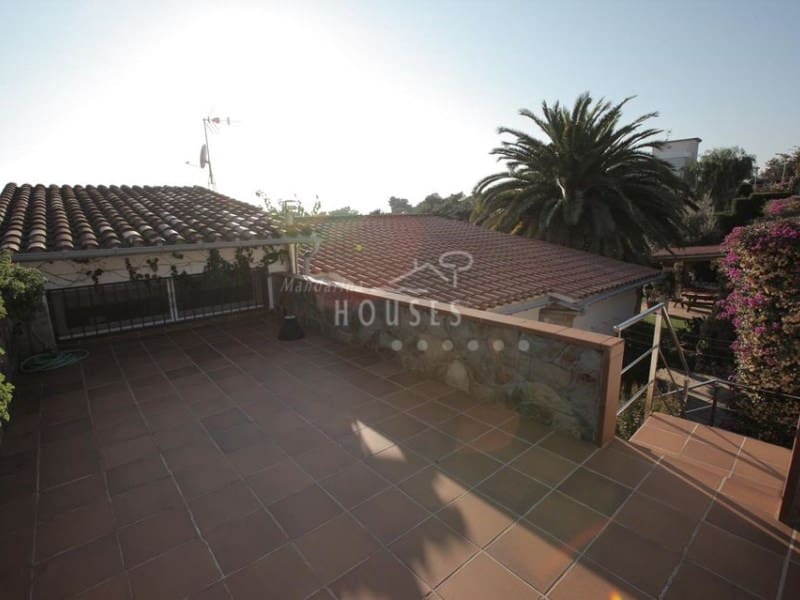 4 soverom Villa til salgs i Lloret de Mar med garasje - € 750 000 (Ref: 5360244)