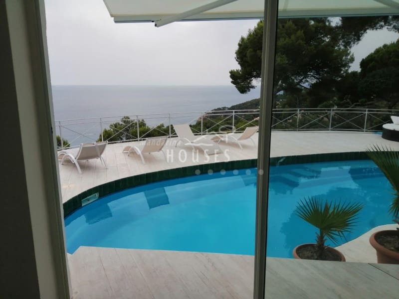 4 chambre Villa/Maison à vendre à Tossa de Mar avec piscine garage - 1 690 000 € (Ref: 6272642)