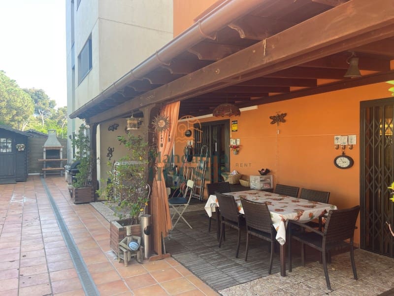 3 soveværelse Lejlighed til salg i Lloret de Mar - € 470.000 (Ref: 6298238)