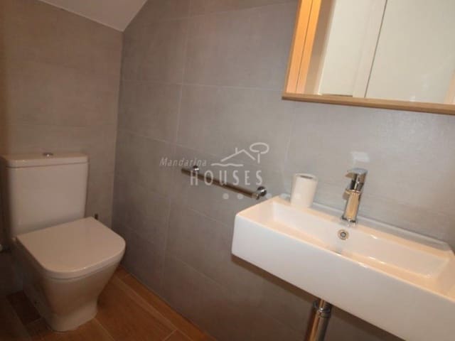 4 Zimmer Villa zu verkaufen in Platja d'Aro, Castell-Platja d'Aro - 810.000 € (Ref: 6336295)