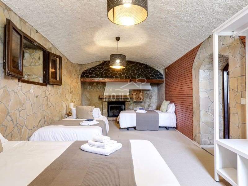 20 soveværelse Finca/Landehus til salg i Tordera med garage - € 2.300.000 (Ref: 6514811)