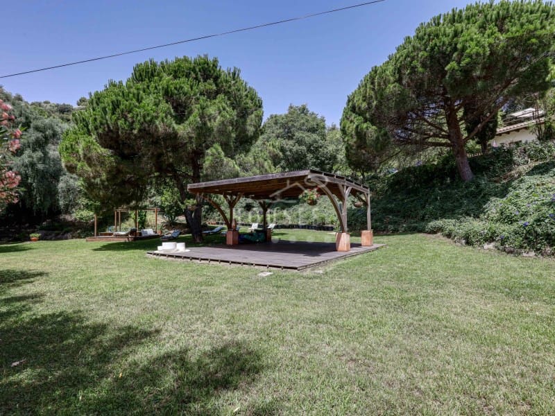 20 soveværelse Finca/Landehus til salg i Tordera med garage - € 2.300.000 (Ref: 6514811)