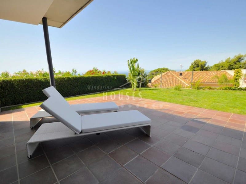 4 soverom Villa til salgs i Lloret de Mar med svømmebasseng garasje - € 1 500 000 (Ref: 6685481)