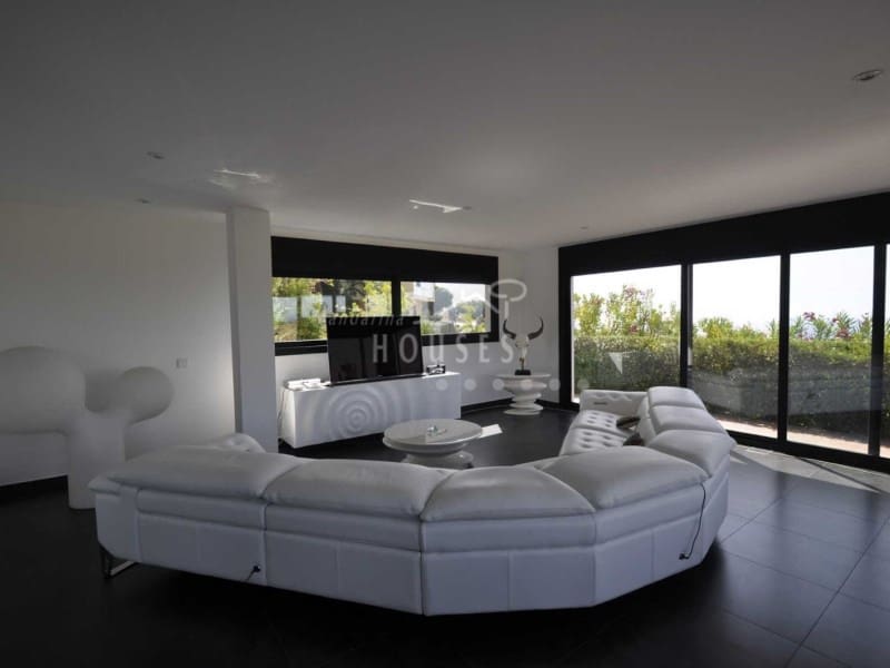 4 soverom Villa til salgs i Lloret de Mar med svømmebasseng garasje - € 1 500 000 (Ref: 6685481)