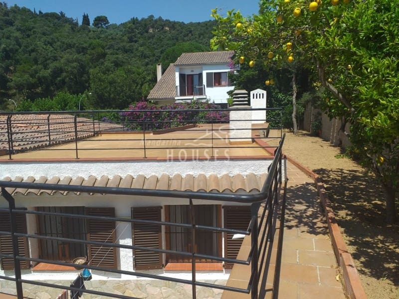 5 soveværelse Villa til salg i Tossa de Mar med garage - € 510.000 (Ref: 6829584)