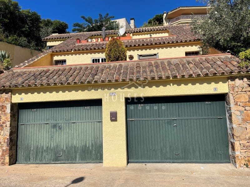 6 quarto Moradia para venda em Tossa de Mar com piscina garagem - 670 000 € (Ref: 6880767)