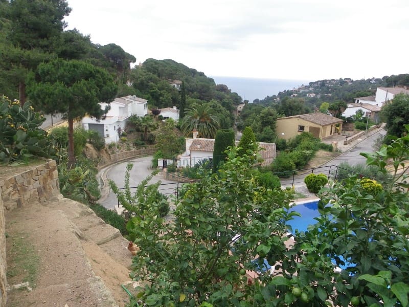 6 quarto Moradia para venda em Tossa de Mar com piscina garagem - 670 000 € (Ref: 6880767)