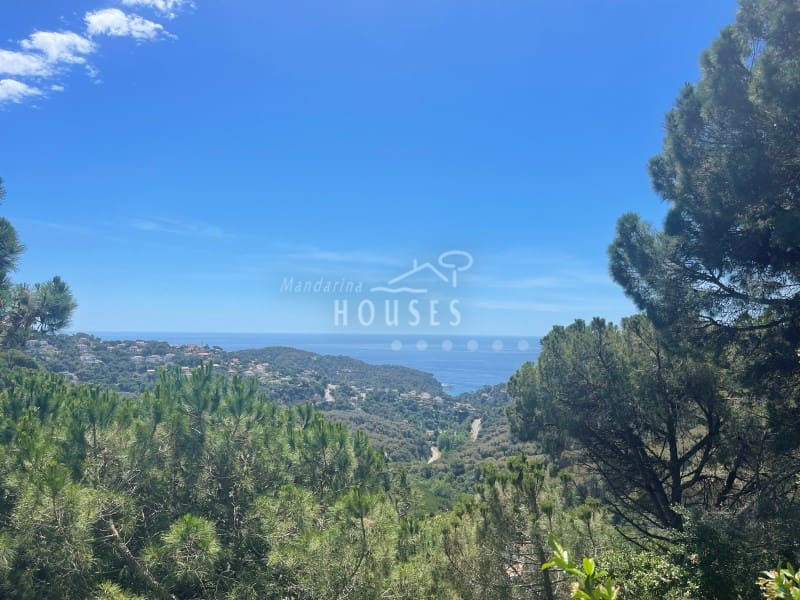 4 soveværelse Villa til salg i Lloret de Mar med swimmingpool garage - € 1.590.000 (Ref: 6913418)