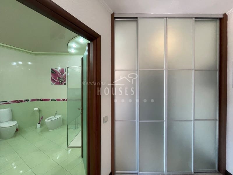 4 soveværelse Villa til salg i Lloret de Mar med swimmingpool garage - € 1.590.000 (Ref: 6913418)