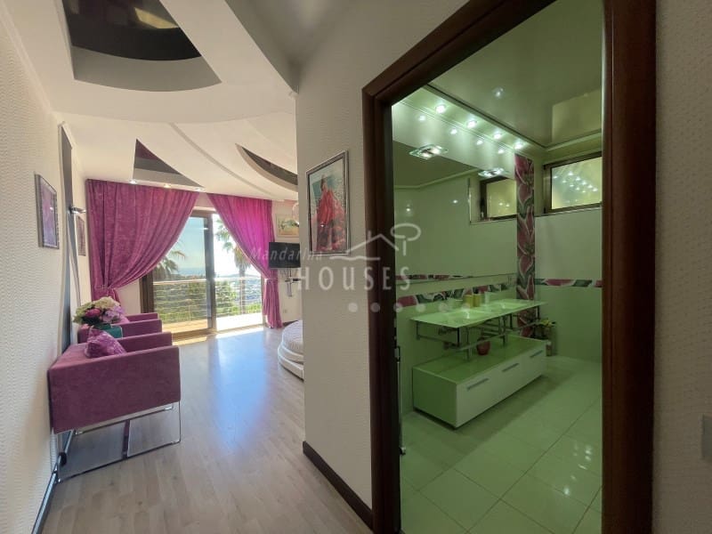 4 soveværelse Villa til salg i Lloret de Mar med swimmingpool garage - € 1.590.000 (Ref: 6913418)