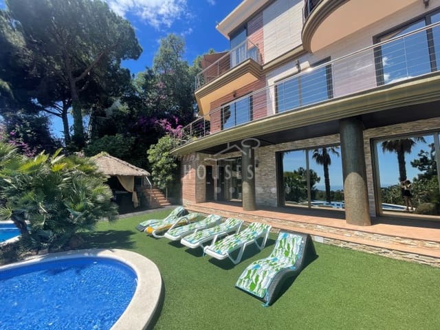 4 soveværelse Villa til salg i Serra Brava, Lloret de Mar med swimmingpool garage - € 1.590.000 (Ref: 6913418)