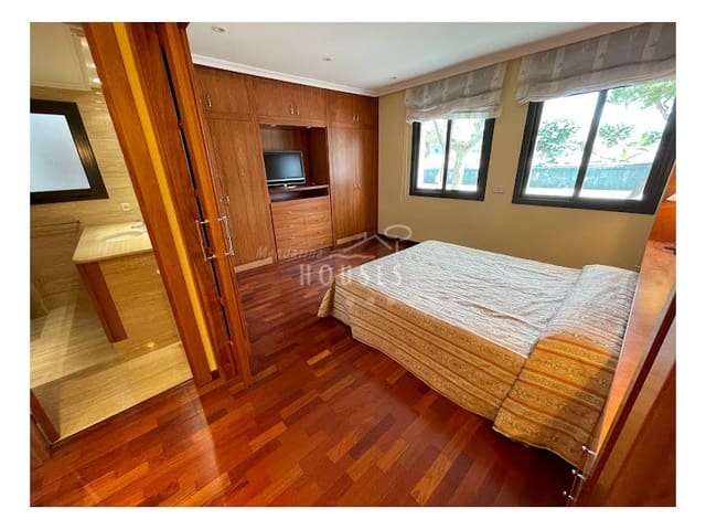 2 soveværelse Lejlighed til salg i Platja d'Aro, Castell-Platja d'Aro med swimmingpool - € 450.000 (Ref: 6956832)