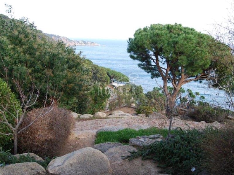 Villa for sale in Sant Feliu de Guixols - € 9,500,000 (Ref: 7041292)