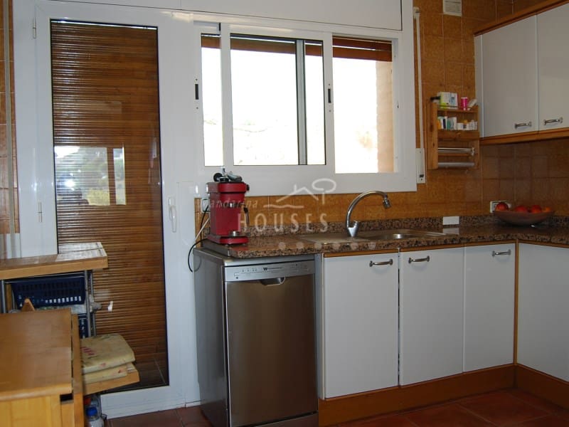 3 soveværelse Villa til salg i Lloret de Mar med swimmingpool garage - € 450.000 (Ref: 7158513)