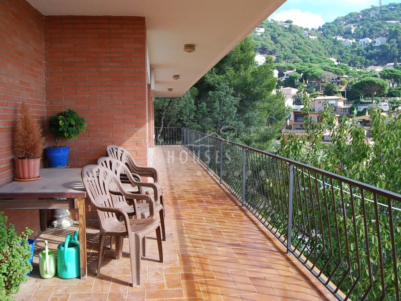 3 soveværelse Villa til salg i Lloret de Mar med swimmingpool garage - € 450.000 (Ref: 7158513)