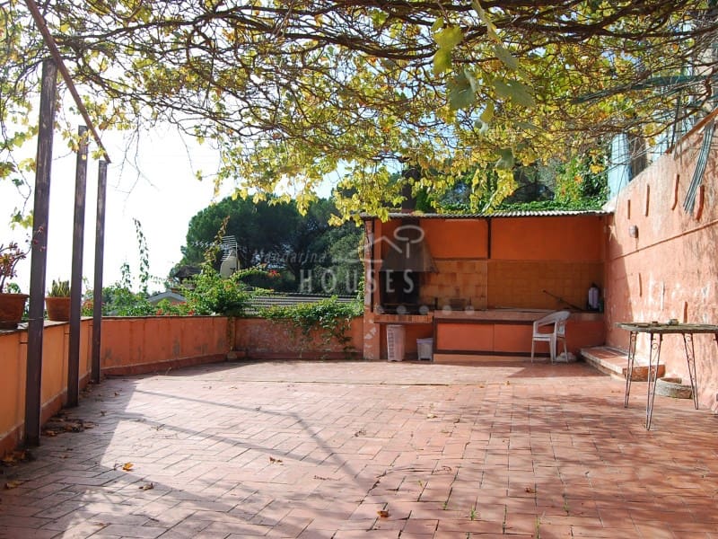 3 soveværelse Villa til salg i Lloret de Mar med swimmingpool garage - € 450.000 (Ref: 7158513)