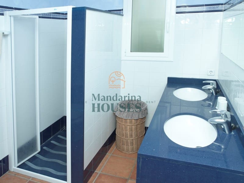 4 soveværelse Villa til salg i Lloret de Mar med swimmingpool garage - € 1.275.000 (Ref: 7416081)