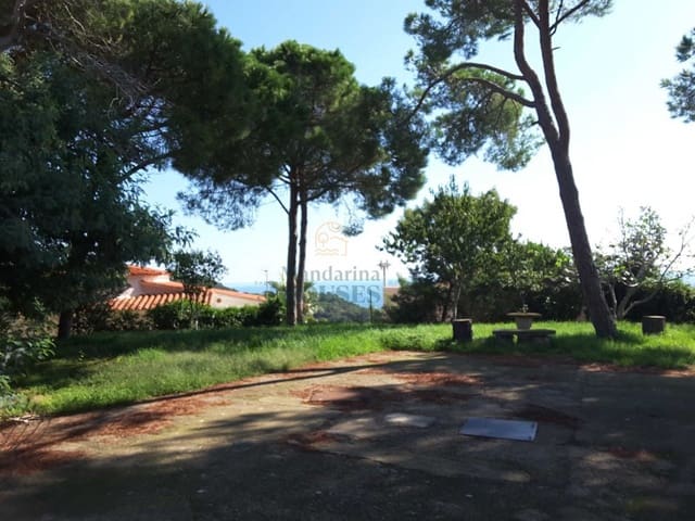 4 quarto Moradia para venda em Canyelles, Lloret de Mar com piscina garagem - 1 275 000 € (Ref: 7416081)