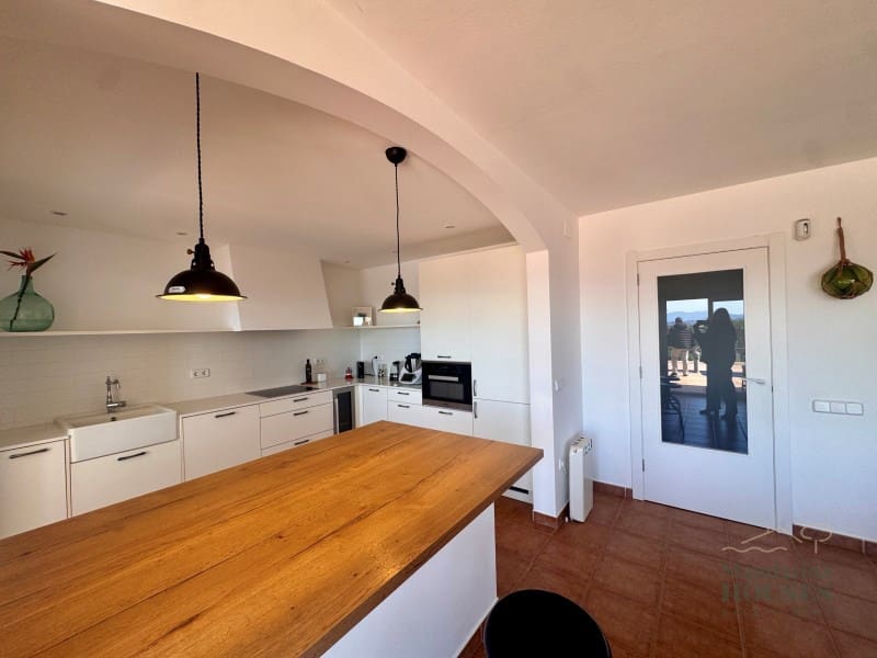 4 sovrum Villa till salu i Lloret de Mar med pool garage - 901 500 € (Ref: 7416081)