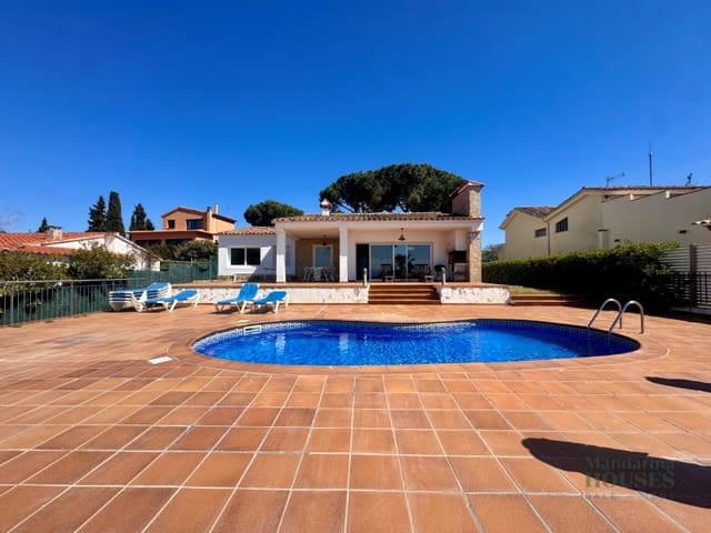 4 sovrum Villa till salu i Canyelles, Lloret de Mar med pool garage - 901 500 € (Ref: 7416081)