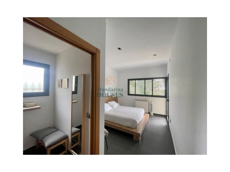 6 slaapkamer Villa te koop in Lloret de Mar met zwembad garage - € 795.000 (Ref: 7534148)