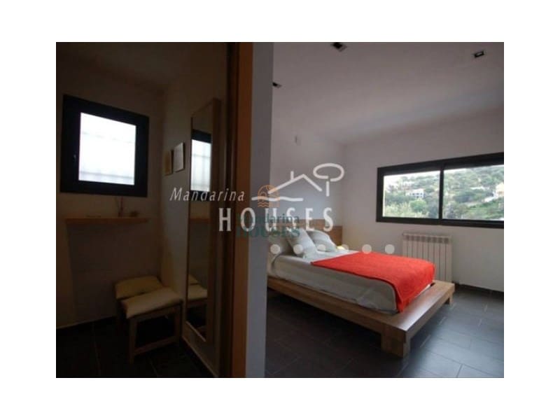 6 slaapkamer Villa te koop in Lloret de Mar met zwembad garage - € 795.000 (Ref: 7534148)