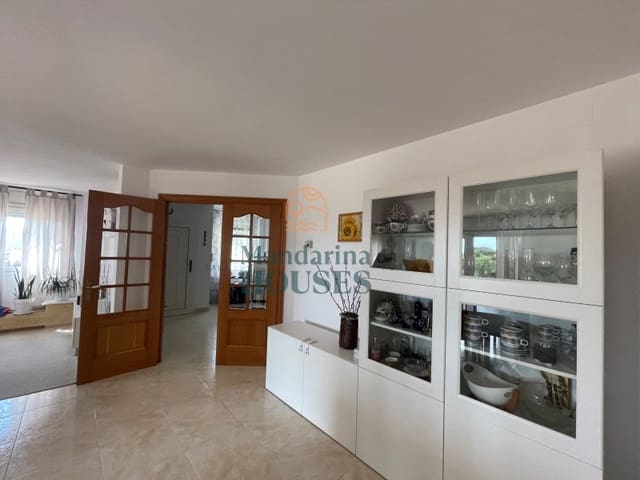 6 soverom Villa til salgs i Roca Grossa, Lloret de Mar med svømmebasseng garasje - € 1 025 000 (Ref: 7543390)