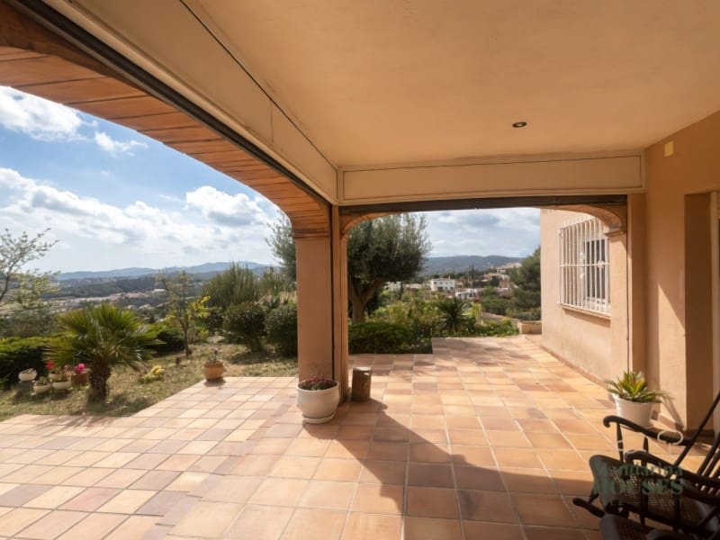 6 chambre Villa/Maison à vendre à Lloret de Mar avec piscine garage - 985 000 € (Ref: 7543390)