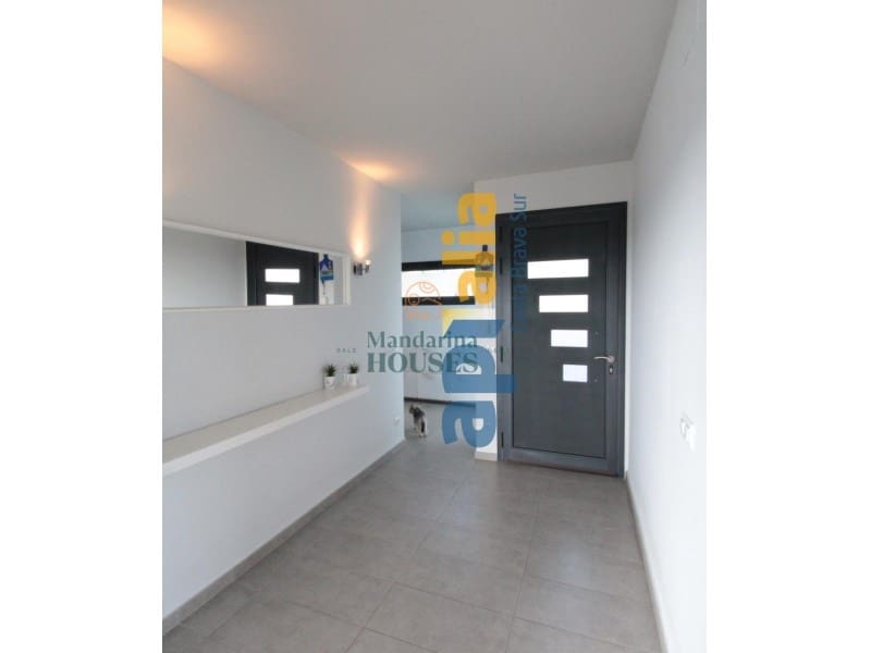 3 quarto Moradia para venda em Lloret de Mar com piscina - 559 000 € (Ref: 7729294)