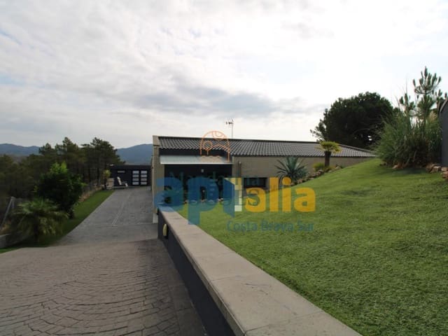 3 quarto Moradia para venda em Serra Brava, Lloret de Mar com piscina - 559 000 € (Ref: 7729294)