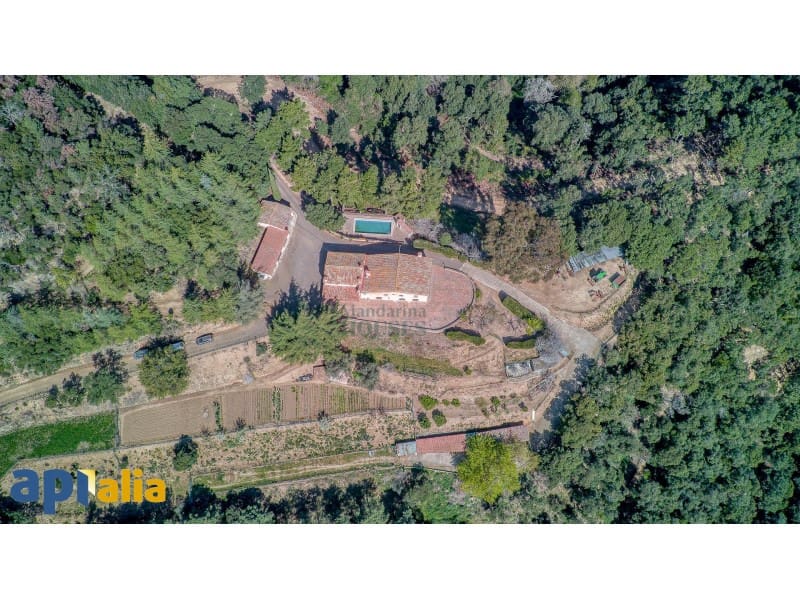 8 slaapkamer Villa te koop in Tordera met zwembad garage - € 1.200.000 (Ref: 7883969)