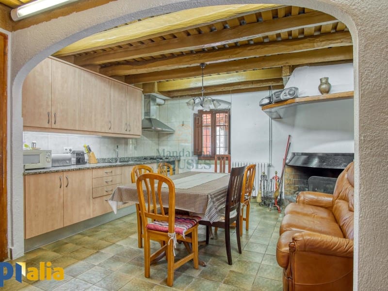 8 slaapkamer Villa te koop in Tordera met zwembad garage - € 1.200.000 (Ref: 7883969)