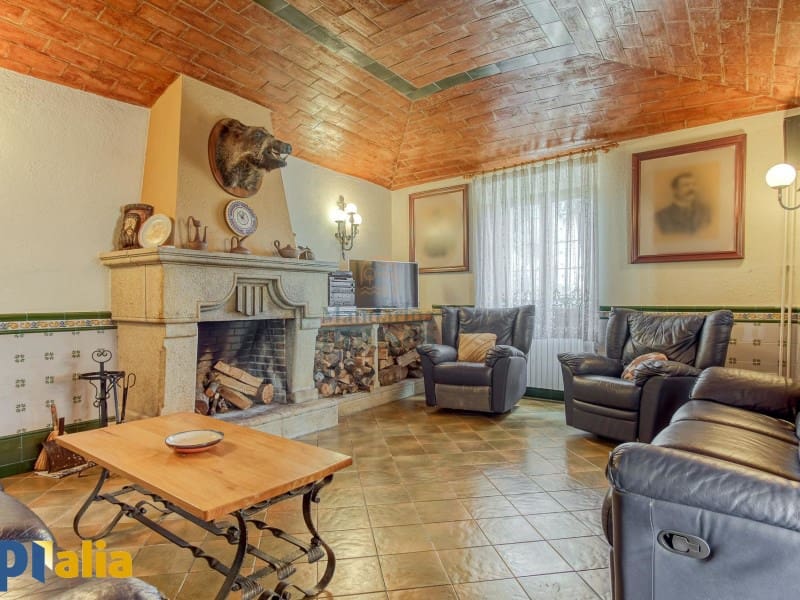 8 slaapkamer Villa te koop in Tordera met zwembad garage - € 1.200.000 (Ref: 7883969)