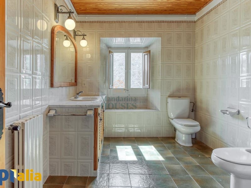 8 slaapkamer Villa te koop in Tordera met zwembad garage - € 1.200.000 (Ref: 7883969)