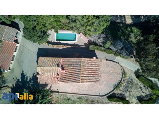 8 bedroom Villa for sale in Tordera with pool garage - € 1,200,000 (Ref: 7883969)