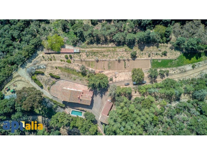 8 slaapkamer Villa te koop in Tordera met zwembad garage - € 1.200.000 (Ref: 7883969)