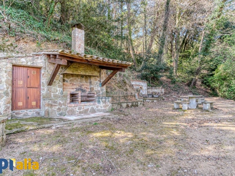 8 slaapkamer Villa te koop in Tordera met zwembad garage - € 1.200.000 (Ref: 7883969)