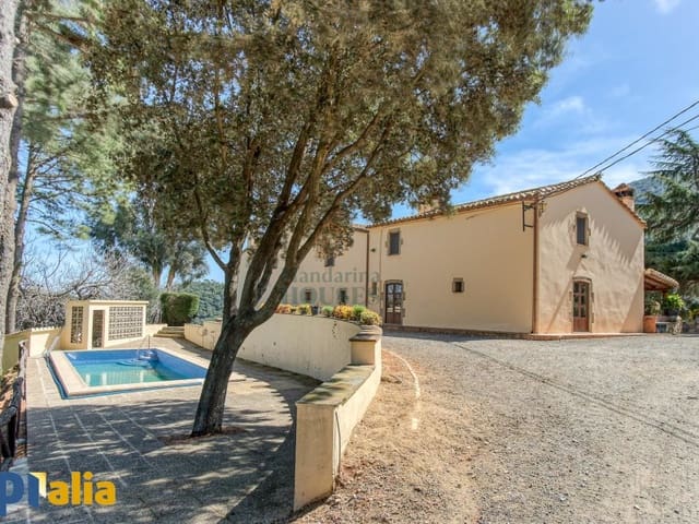 8 bedroom Villa for sale in Tordera with pool garage - € 1,200,000 (Ref: 7883969)