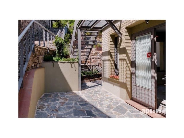 Hotell till salu i Vidrà - 740 000 € (Ref: 7927411)