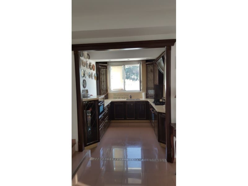 Moradia para venda em Lloret de Mar com piscina garagem - 562 000 € (Ref: 7959255)