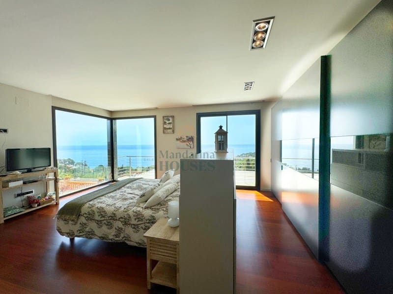 5 soveværelse Villa til salg i Lloret de Mar med swimmingpool garage - € 1.150.000 (Ref: 7959257)