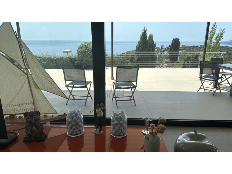 5 soveværelse Villa til salg i Lloret de Mar med swimmingpool garage - € 1.150.000 (Ref: 7959257)