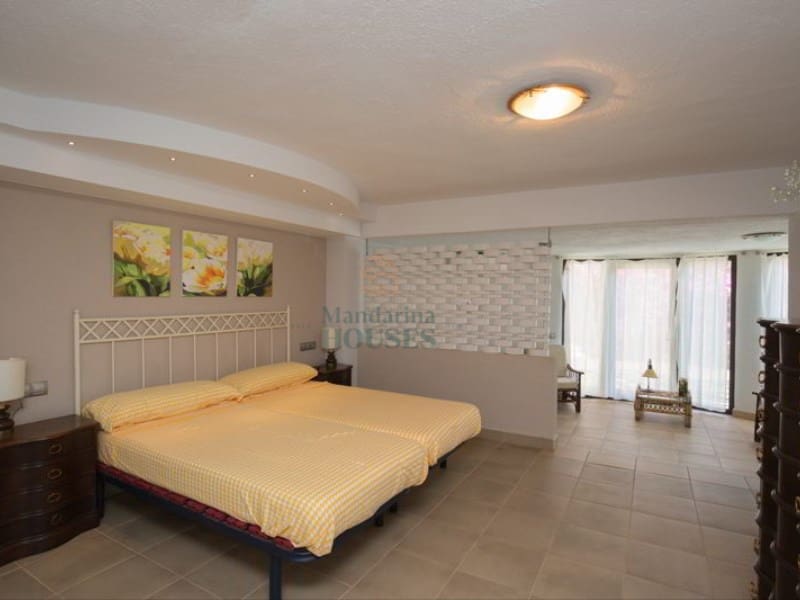 4 chambre Villa/Maison à vendre à Lloret de Mar avec piscine - 1 200 000 € (Ref: 8044953)