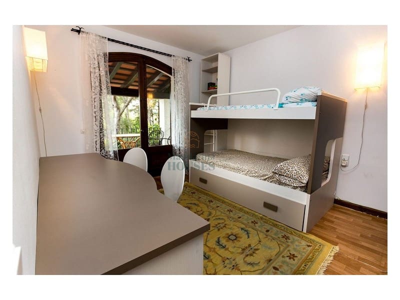 4 chambre Villa/Maison à vendre à Lloret de Mar avec piscine - 1 200 000 € (Ref: 8044953)