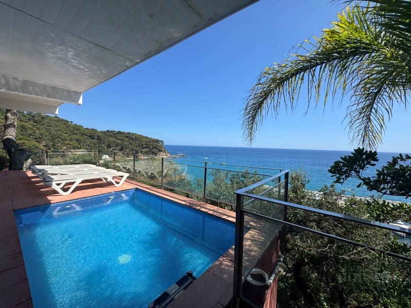 4 sovrum Villa för semesterbostäder i Lloret de Mar med pool garage - 1 323 € (Ref: 8044954)