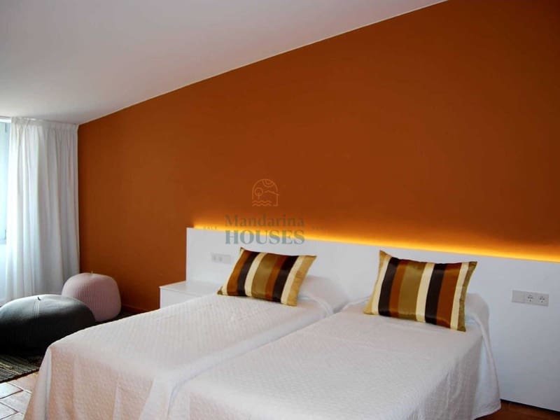 4 slaapkamer Villa voor vakantieverhuur in Blanes met zwembad garage - € 1.875 (Ref: 8044956)