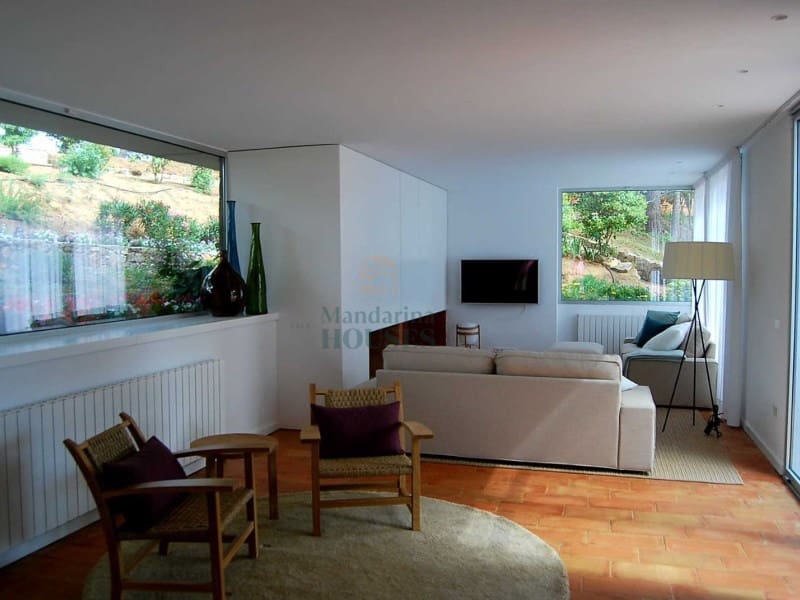 4 slaapkamer Villa voor vakantieverhuur in Blanes met zwembad garage - € 1.875 (Ref: 8044956)