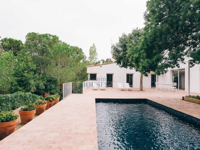 4 sovrum Villa för semesterbostäder i Blanes med pool garage - 1 875 € (Ref: 8044956)